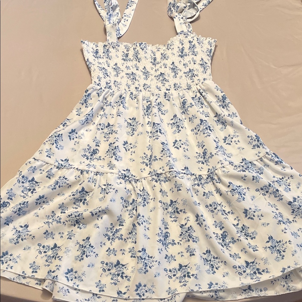 Women’s dress size medium
